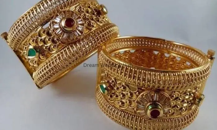 BHAGAT JEWELLERS